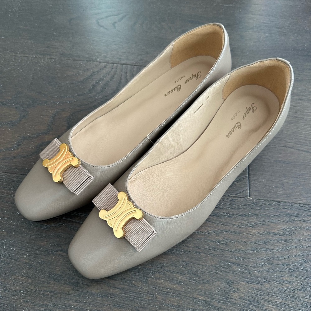 Elegant pumps in beige 
Real leather
Basically new, only tried on at home